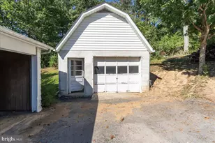 5041 Smith Rd, Rohrersville, MD 21779 - Photo 7