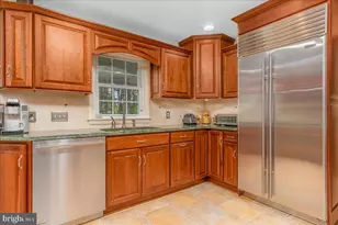 19022 Cherry Tree Dr, Hagerstown, MD 21742 - Photo 21