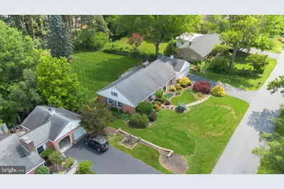 19022 Cherry Tree Drive, Hagerstown, MD 21742 - Photo 3