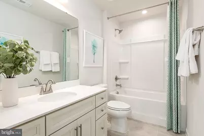 19008 Amesbury Drive, Hagerstown, MD 21742 - Photo 3