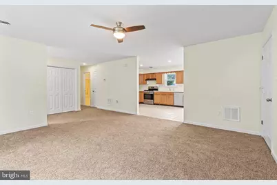 1213 S Pointe Drive, Hagerstown, MD 21740 - Photo 5