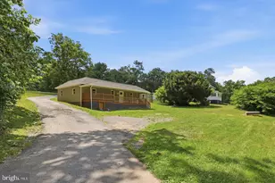 12528 Seavolt Rd, Hancock, MD 21750 - Photo 1