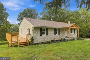 9608 Crystal Falls Dr, Hagerstown, MD 21740 - Photo 3