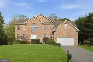 20508 Woodbridge Dr, Hagerstown, MD 21742 - Photo 1