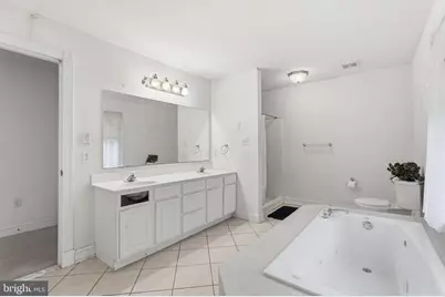 20508 Woodbridge Drive, Hagerstown, MD 21742 - Photo 27