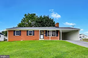 1321 Marshall St, Hagerstown, MD 21740 - Photo 1