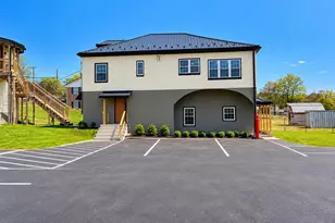 15149 Bloyers Ave, Hagerstown, MD 21740 - Photo 3