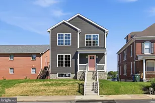 530 Ridge Ave, Hagerstown, MD 21740 - Photo 1