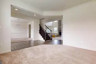 9322 Alloway Dr, Hagerstown, MD 21740 - Photo 5
