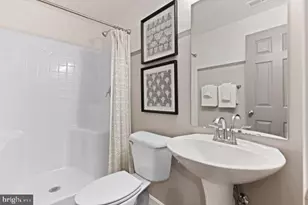 20102 Regent Cir, Hagerstown, MD 21742 - Photo 15