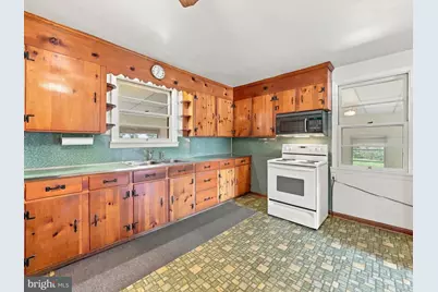 208 E Sunset Avenue, Williamsport, MD 21795 - Photo 7