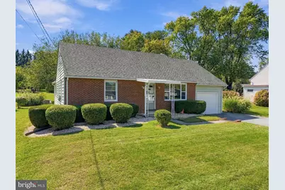 208 E Sunset Avenue, Williamsport, MD 21795 - Photo 3
