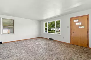 208 E Sunset Ave, Williamsport, MD 21795 - Photo 5