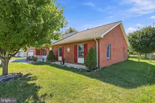 107 Grand Oak Dr, Hagerstown, MD 21740 - Photo 3