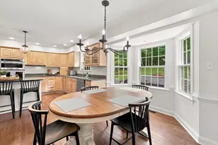 9153 Crystal Falls Dr, Boonsboro, MD 21713 - Photo 9
