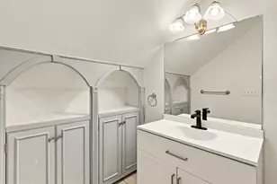 9153 Crystal Falls Dr, Boonsboro, MD 21713 - Photo 57