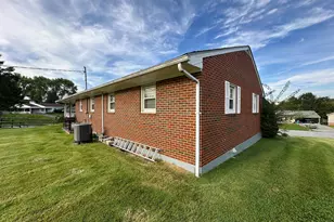 31 Lehigh Ave, Hagerstown, MD 21742 - Photo 13