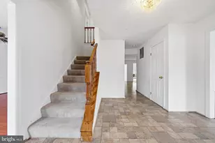 19410 Portsmouth Dr, Hagerstown, MD 21742 - Photo 3