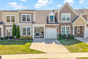 20207 Huntington Ct, Hagerstown, MD 21742 - Photo 1