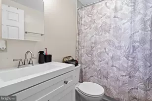 355 Ridge Ave, Hagerstown, MD 21740 - Photo 17