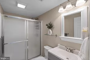 15841 Broadcreek Dr, Clear Spring, MD 21722 - Photo 23
