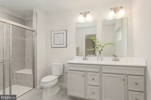 17448 Quickstream Dr, Hagerstown, MD 21740 - Photo 3