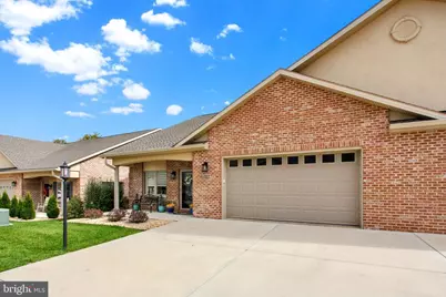13317 Diamond Pointe Drive, Hagerstown, MD 21742 - Photo 3