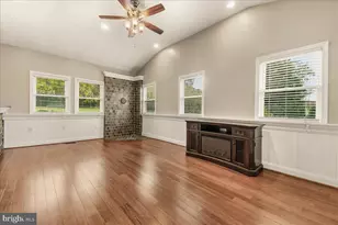 92 S Main St, Keedysville, MD 21756 - Photo 23