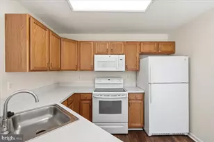 2011 Starlight Ln, Hagerstown, MD 21740 - Photo 13