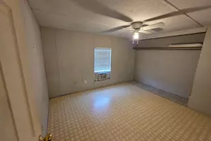 11143 Lakeside Dr, Hagerstown, MD 21740 - Photo 27