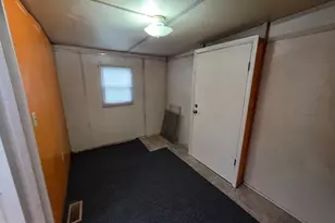 11143 Lakeside Dr, Hagerstown, MD 21740 - Photo 23