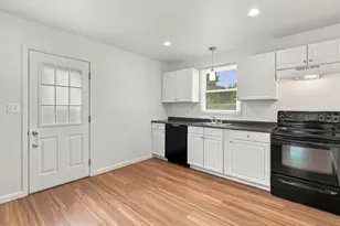 1013 St Clair St, Hagerstown, MD 21742 - Photo 9