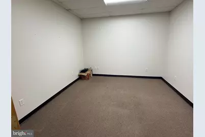 720 E College Avenue #D, Salisbury, MD 21804 - Photo 9