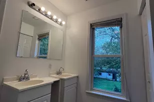 100 E Pine St, Delmar, MD 21875 - Photo 27