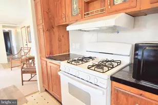 9080 Gold Finch Ct, Hebron, MD 21830 - Photo 5