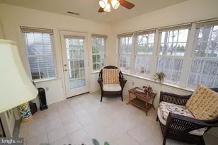 920 W Schumaker Manor Dr, Salisbury, MD 21804 - Photo 9