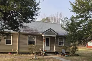 820 824 & 828 Shad Point Rd, Fruitland, MD 21826 - Photo 5