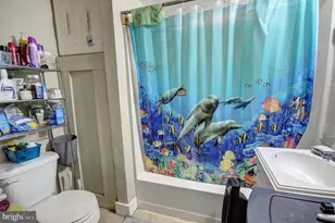 11 W Chestnut St, Delmar, MD 21875 - Photo 9