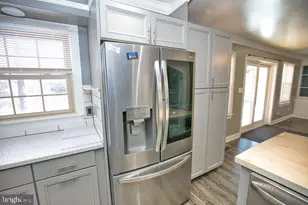 8535 E Marlboro Dr, Delmar, MD 21875 - Photo 23