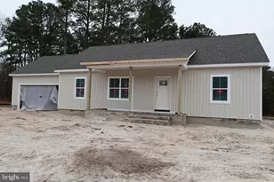 129 Holly Hill Ct, Fruitland, MD 21826 - Photo 1