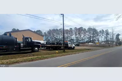 745,747 S Camden Avenue, Fruitland, MD 21826 - Photo 3