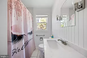 27504 Riverside Dr, Fruitland, MD 21826 - Photo 7