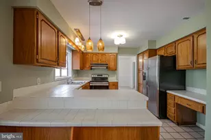 30668 Foxchase Dr, Salisbury, MD 21804 - Photo 11