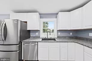 703 E East St, Delmar, MD 21875 - Photo 17