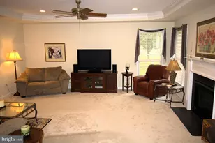 25392 Club Cir, Quantico, MD 21856 - Photo 27