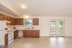 34863 Railroad Ave, Pittsville, MD 21850 - Photo 15