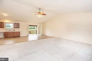 34863 Railroad Ave, Pittsville, MD 21850 - Photo 9