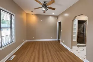9 Spruce St, Delmar, MD 21875 - Photo 17
