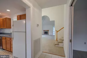 922 W Schumaker Manor Dr, Salisbury, MD 21804 - Photo 5
