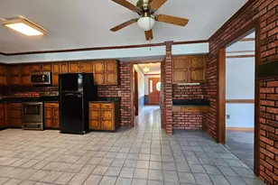 8300 Robin Hood Dr, Salisbury, MD 21804 - Photo 9